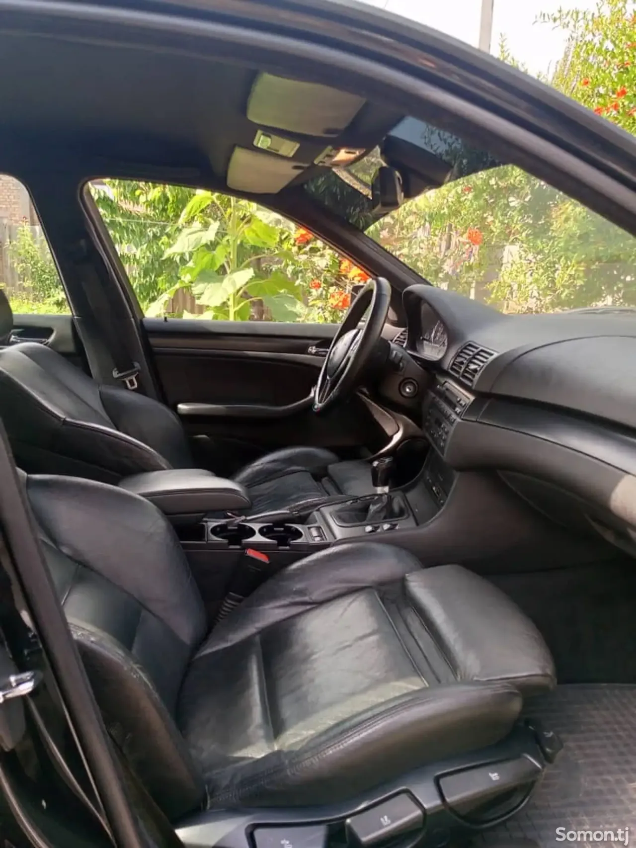 BMW 3 series 2004 · 2.0 MT
