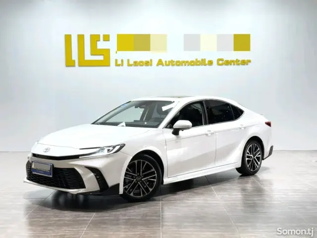 Toyota Camry 2025 · 2.0 AT