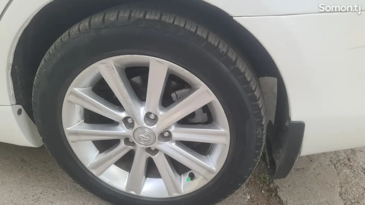 Toyota Camry 2010 · 2.5 AT