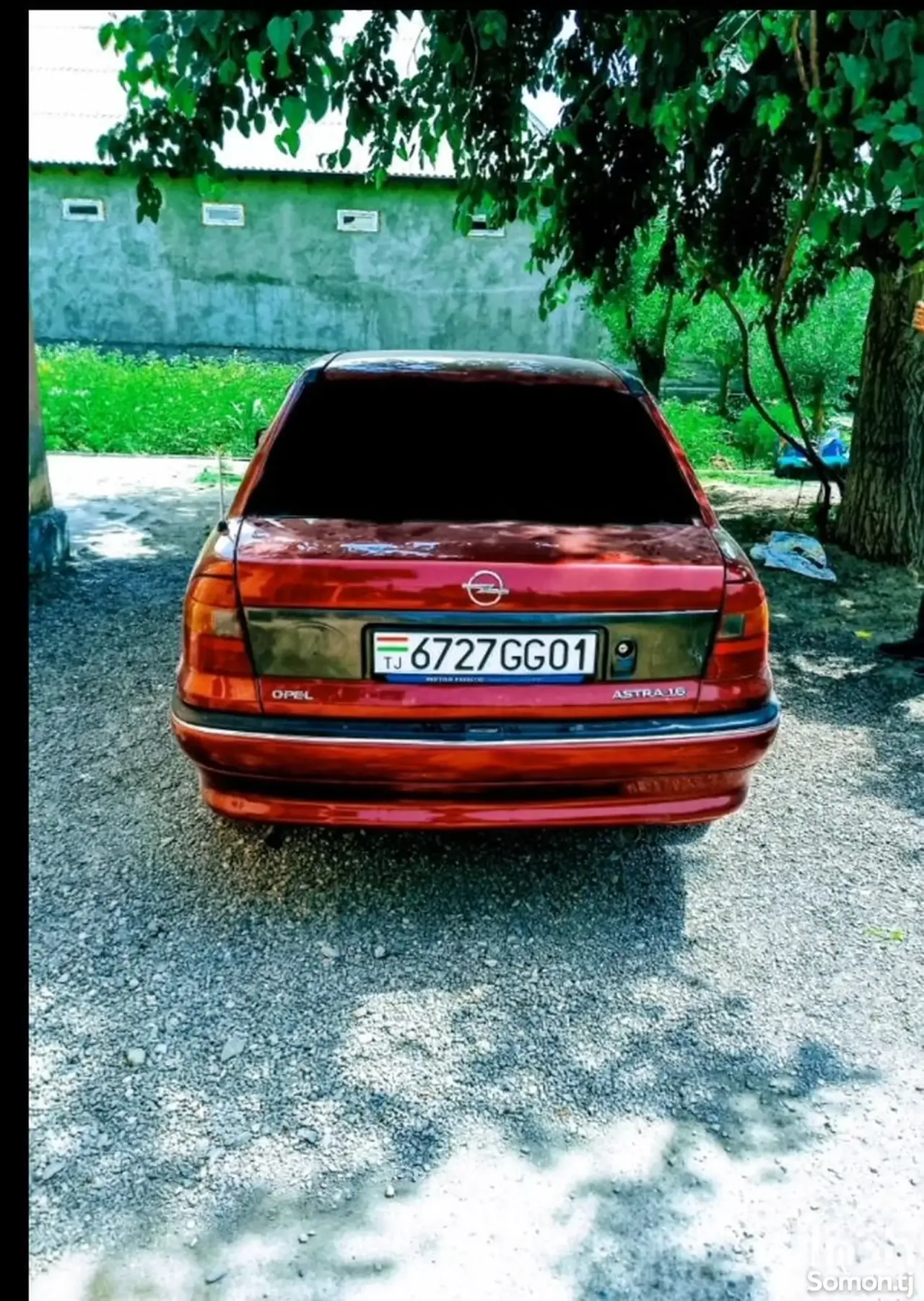 Opel Astra F 1995 · 1.6 MT
