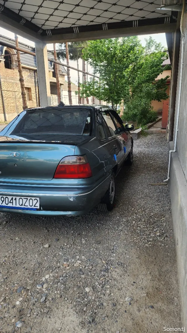 Daewoo Nexia 1994 · 1.6 MT