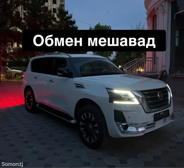 Nissan Patrol 2014 · 5.6 AT
