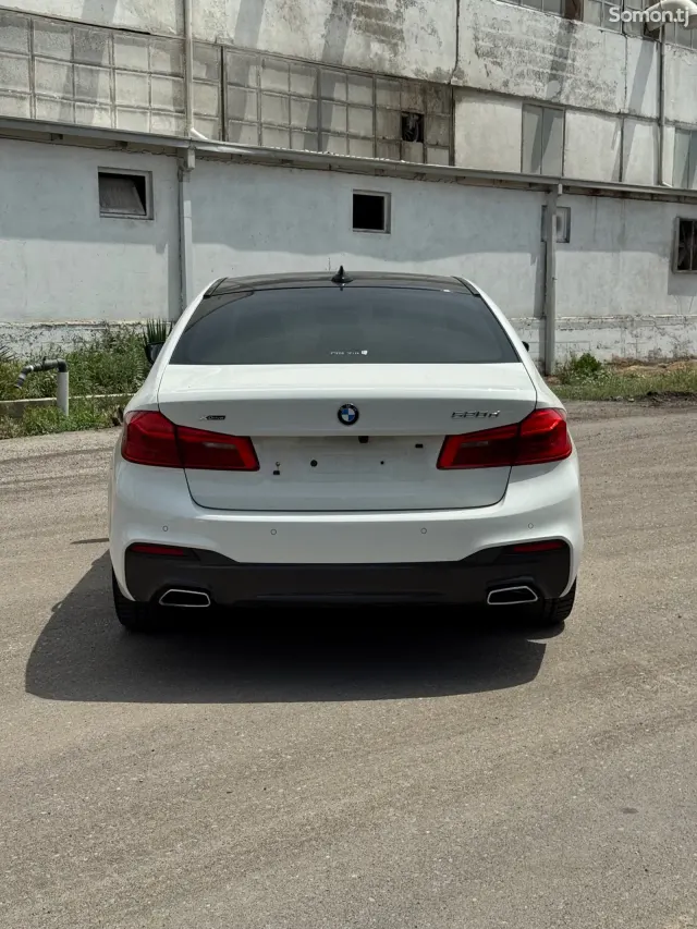 BMW 5 series 2017 · 2.0 AT