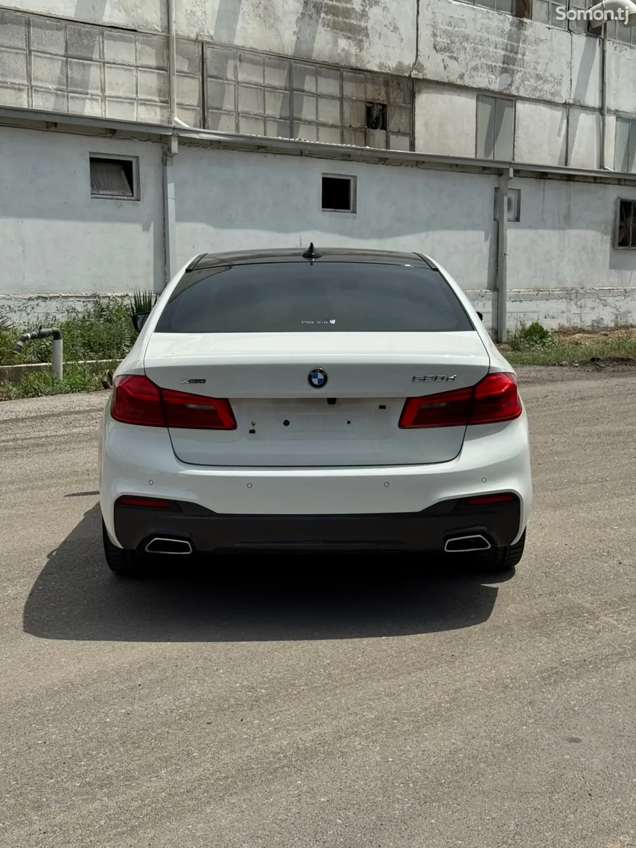 BMW 5 series 2017 · 2.0 AT
