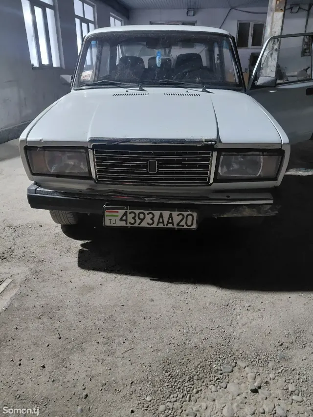Lada (ВАЗ) 2107 1996 · 0.7 MT