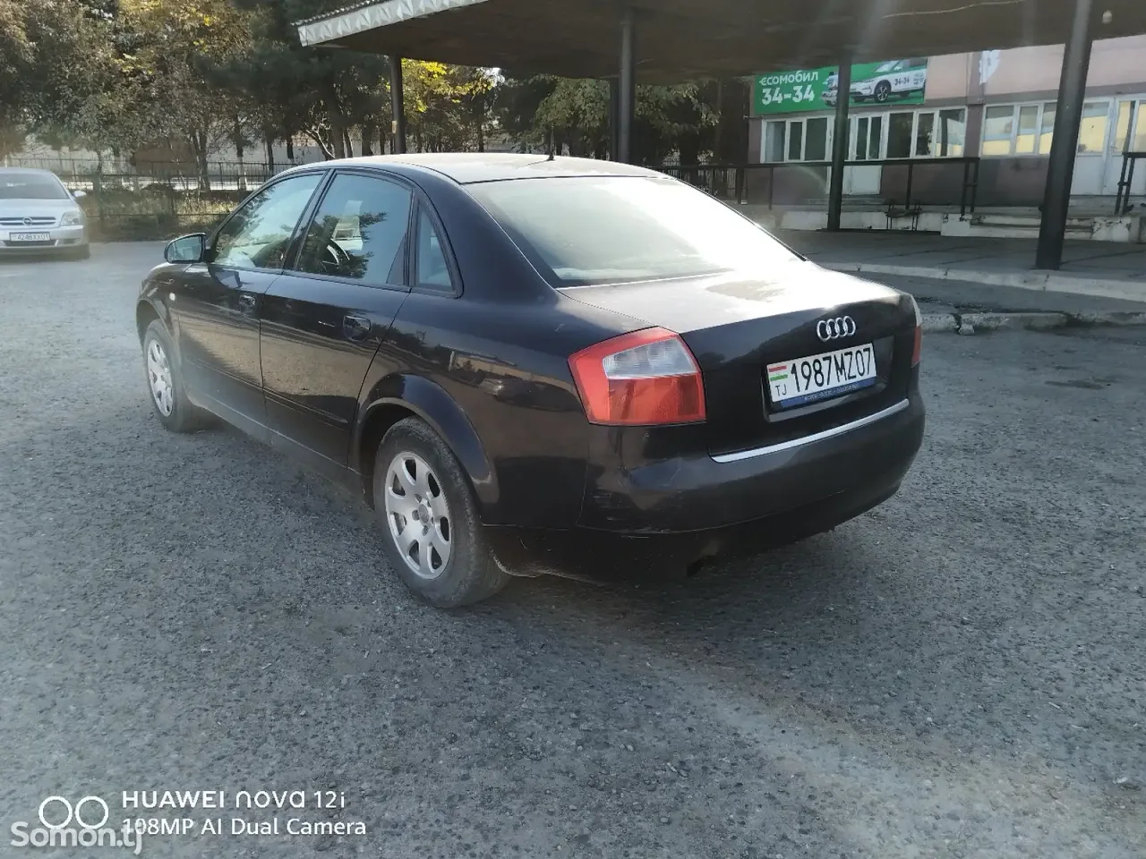 Audi A4 2002 · 2.0 AT