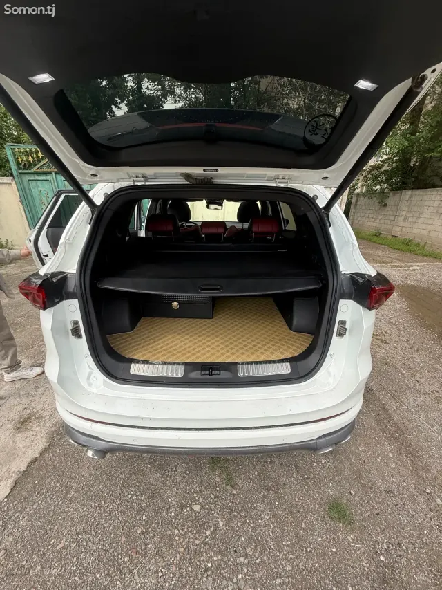 Jetour X70 Plus 2021 · 1.6 AT