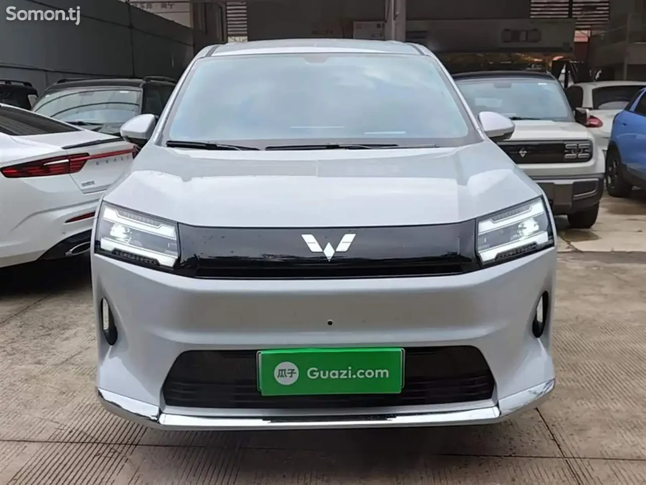 Wuling Starlight 2025 · AT