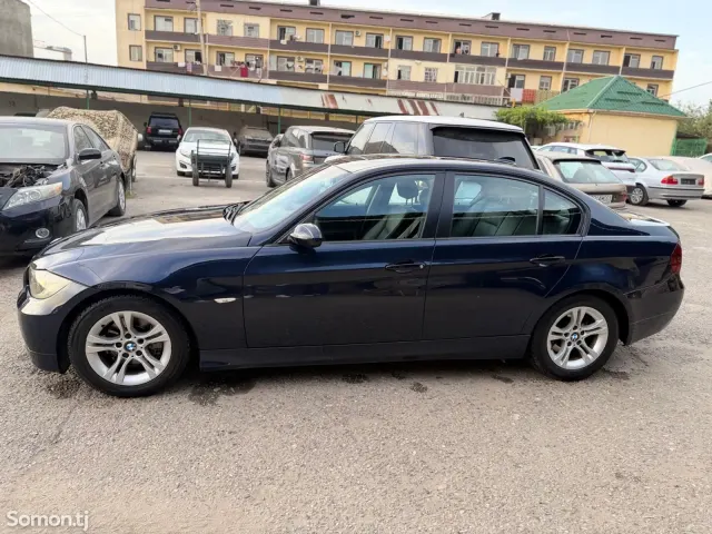 BMW 3 series 2008 · 2.0 AT