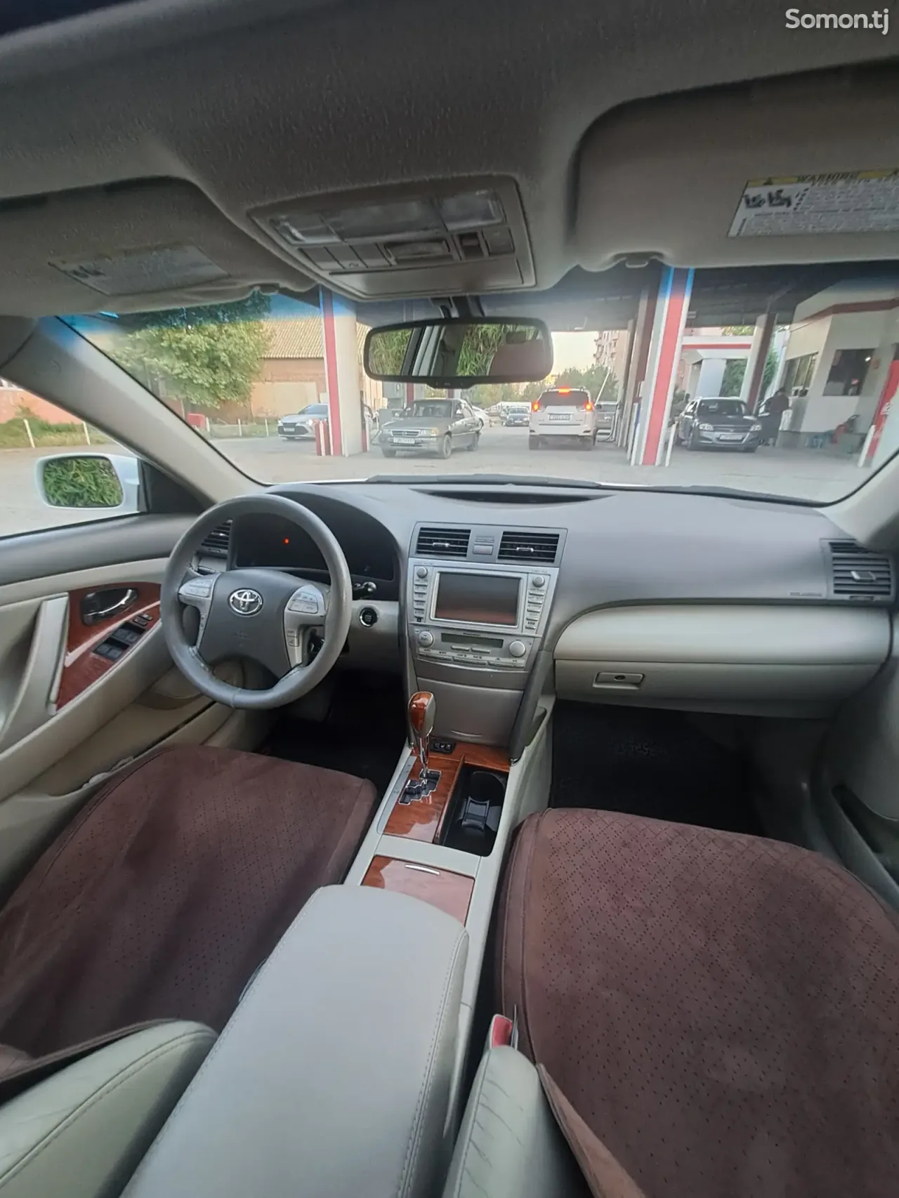 Toyota Camry 2011 · 2.5 AT