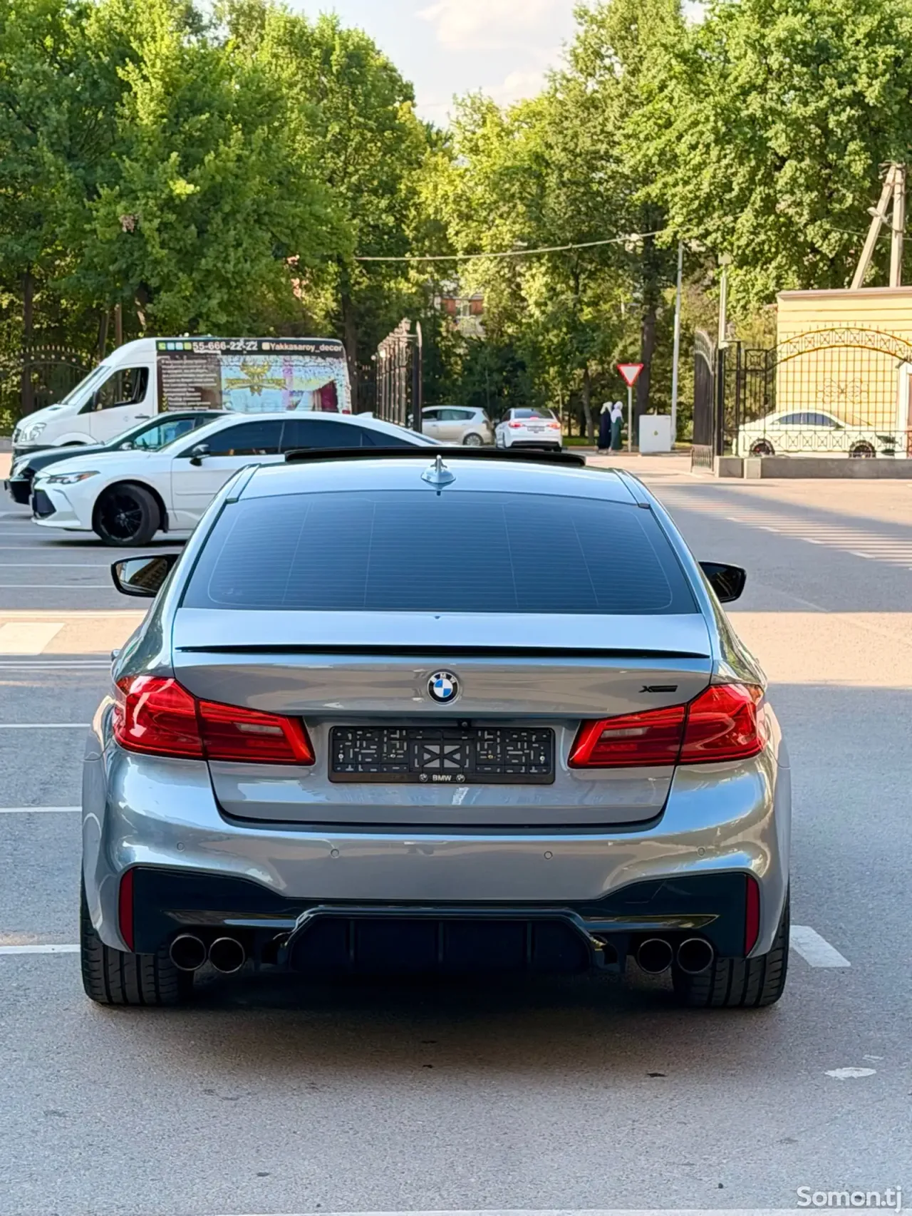 BMW 5 series 2017 · 2.0 AT