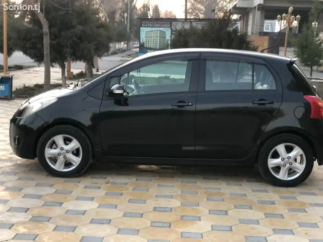 Toyota Vitz 2008 · 1.3 AT