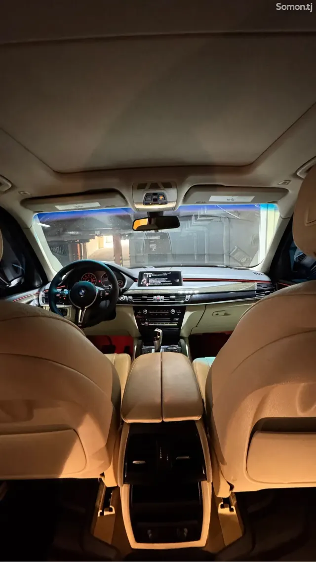 BMW X5 2014 · 3.5 AT