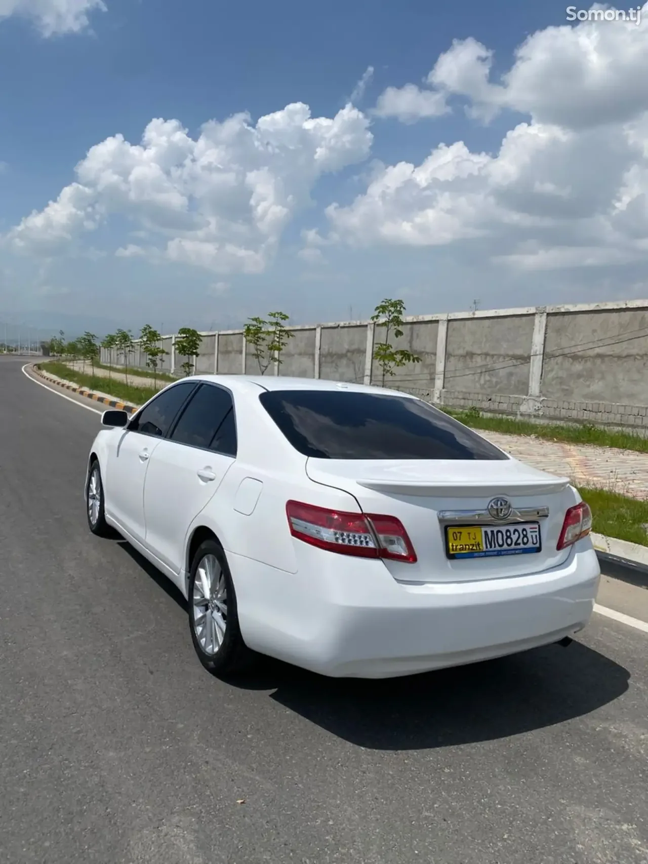 Toyota Camry 2010 · 2.5 AT