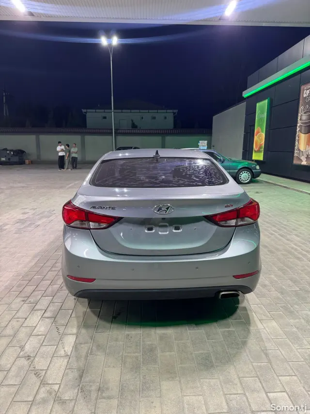 Hyundai Avante 2014 · 1.6 AT