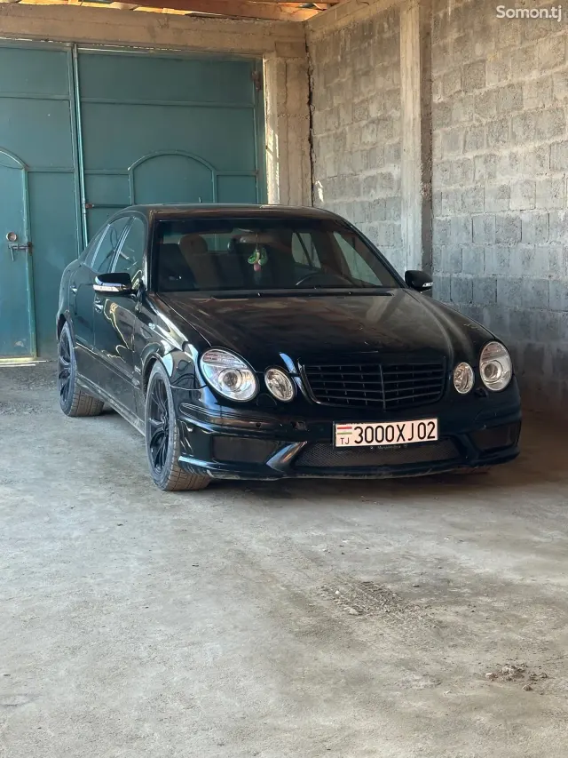 Mercedes-Benz E class 2007 · 5.5 AT