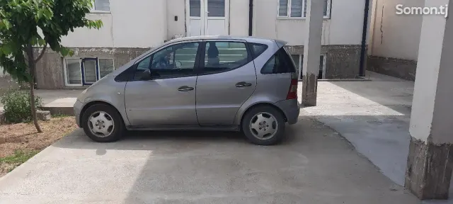 Mercedes-Benz A class 2000 · 1.6 AT