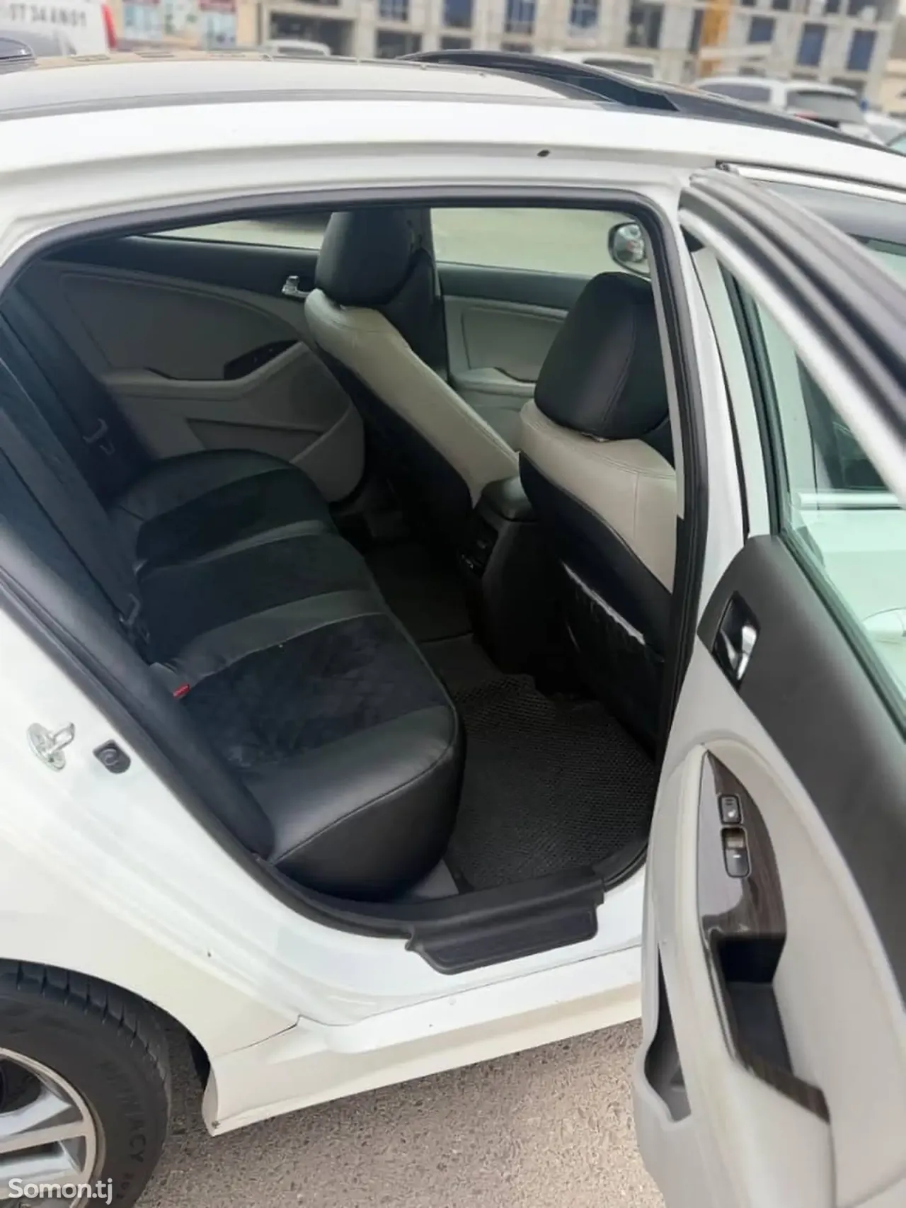 Kia Optima 2014 · 2.4 AT