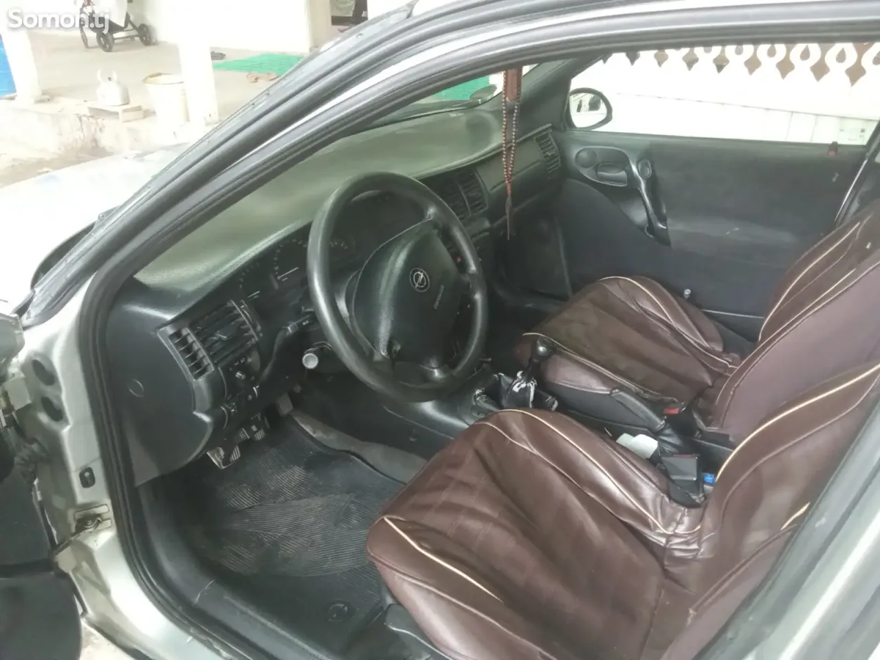 Opel Vectra B 1997 · 1.6 MT