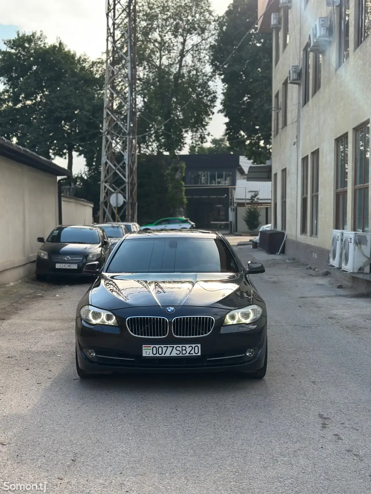 BMW 5 series 2011 · 2.8 AT