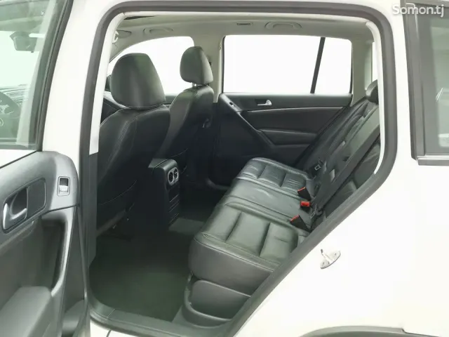 Volkswagen Tiguan 2014 · 1.4 AT