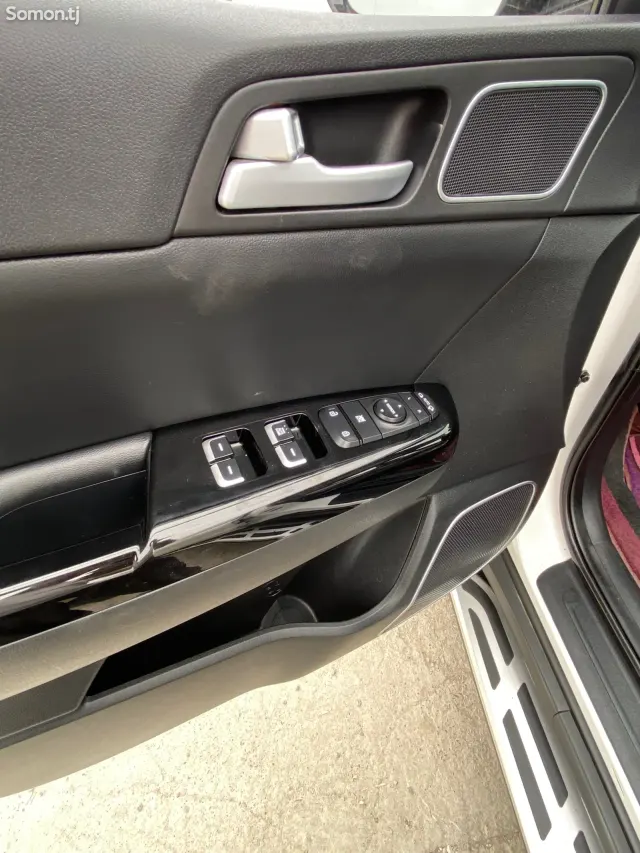 Kia Sportage 2016 · 2.0 CVT