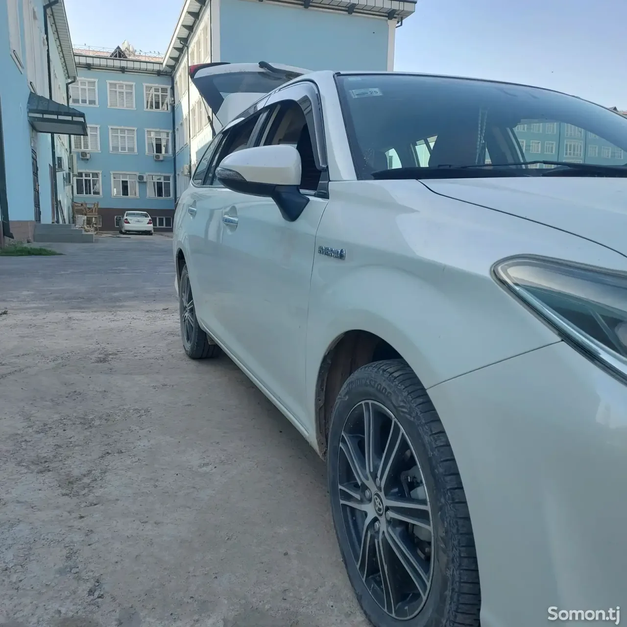 Toyota Fielder 2016 · 1.5 CVT