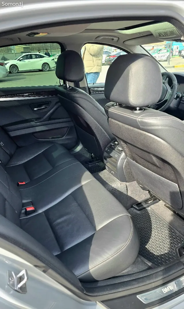 BMW 5 series 2014 · 2.0 AT