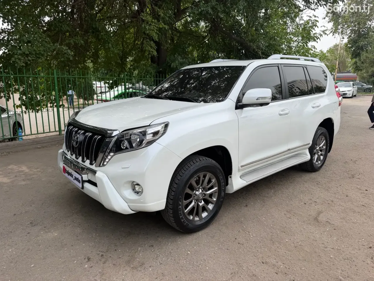 Toyota Land Cruiser Prado 2014 · 4.0 AT