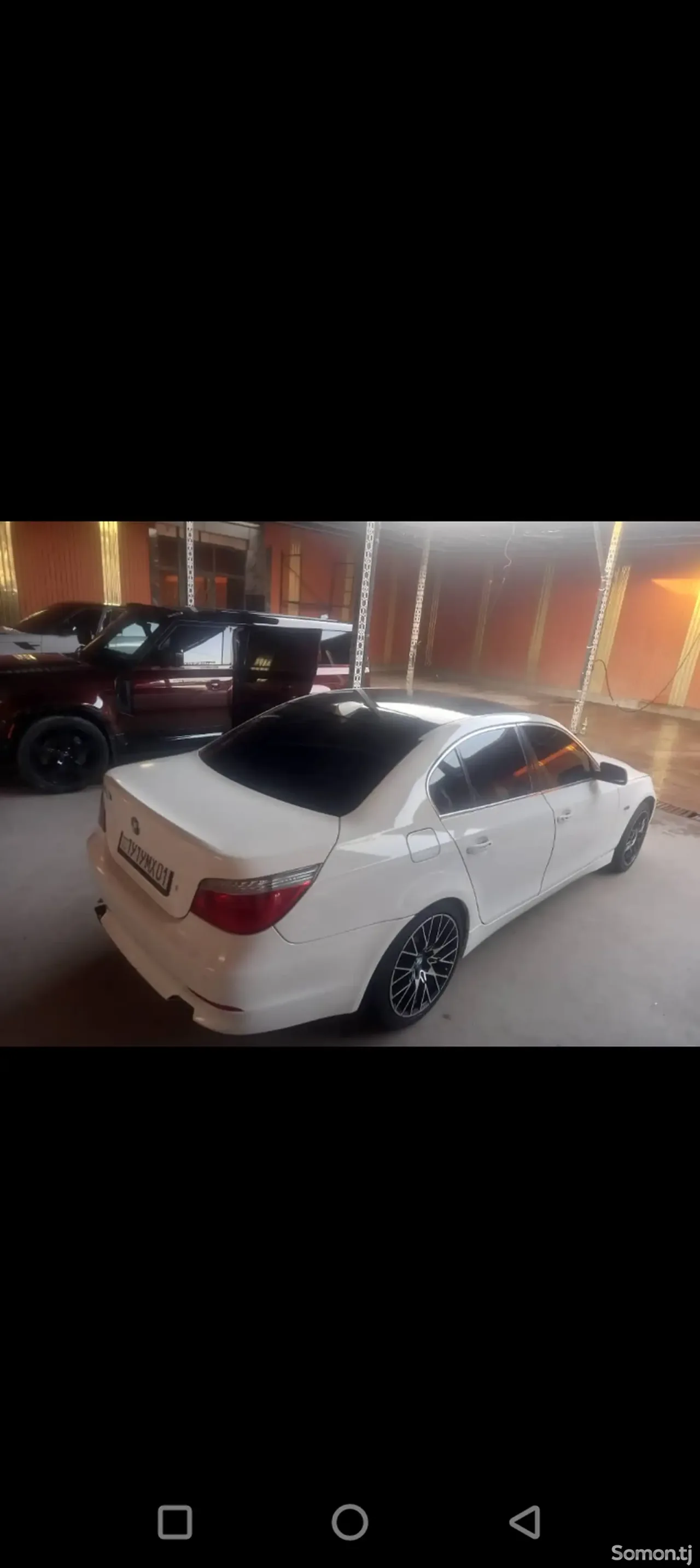 BMW M5 2005 · 2.2 AT