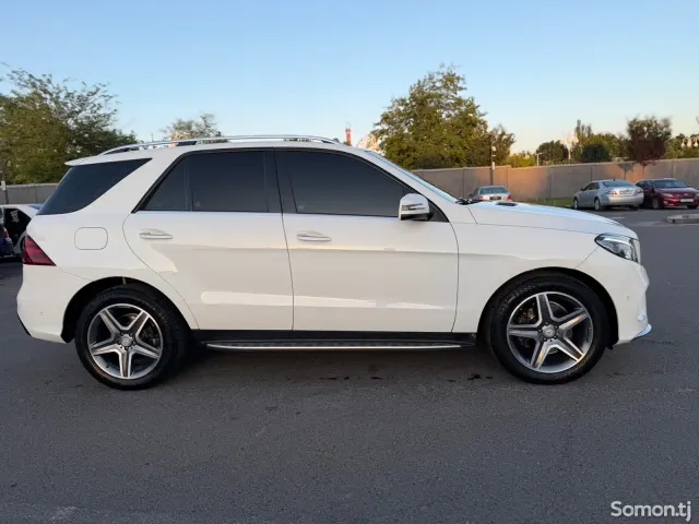 Mercedes-Benz GLE class 2017 · 3.5 AMT