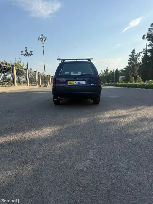 Opel Astra F 1996 · MT