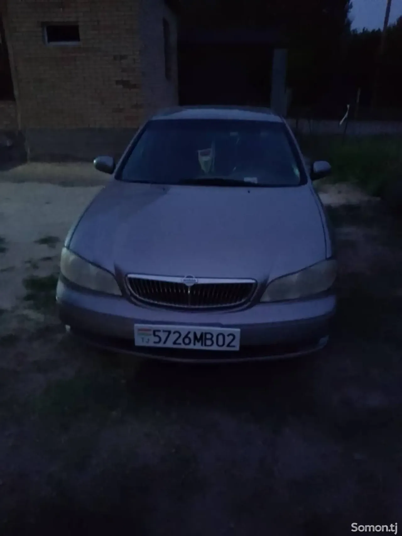 Nissan March 2001 · 2.0 AT