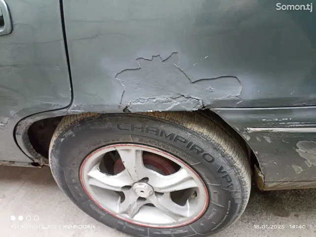 Daewoo Nexia 1995 · 1.6 MT