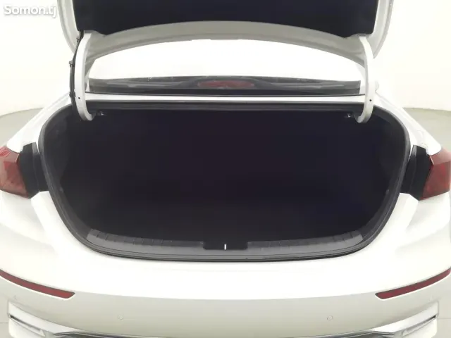 Kia K3 2019 · 1.5 AT