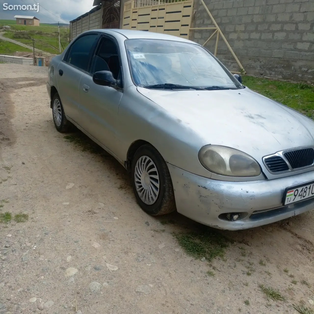 Daewoo Lanos 1997 · 1.6 MT