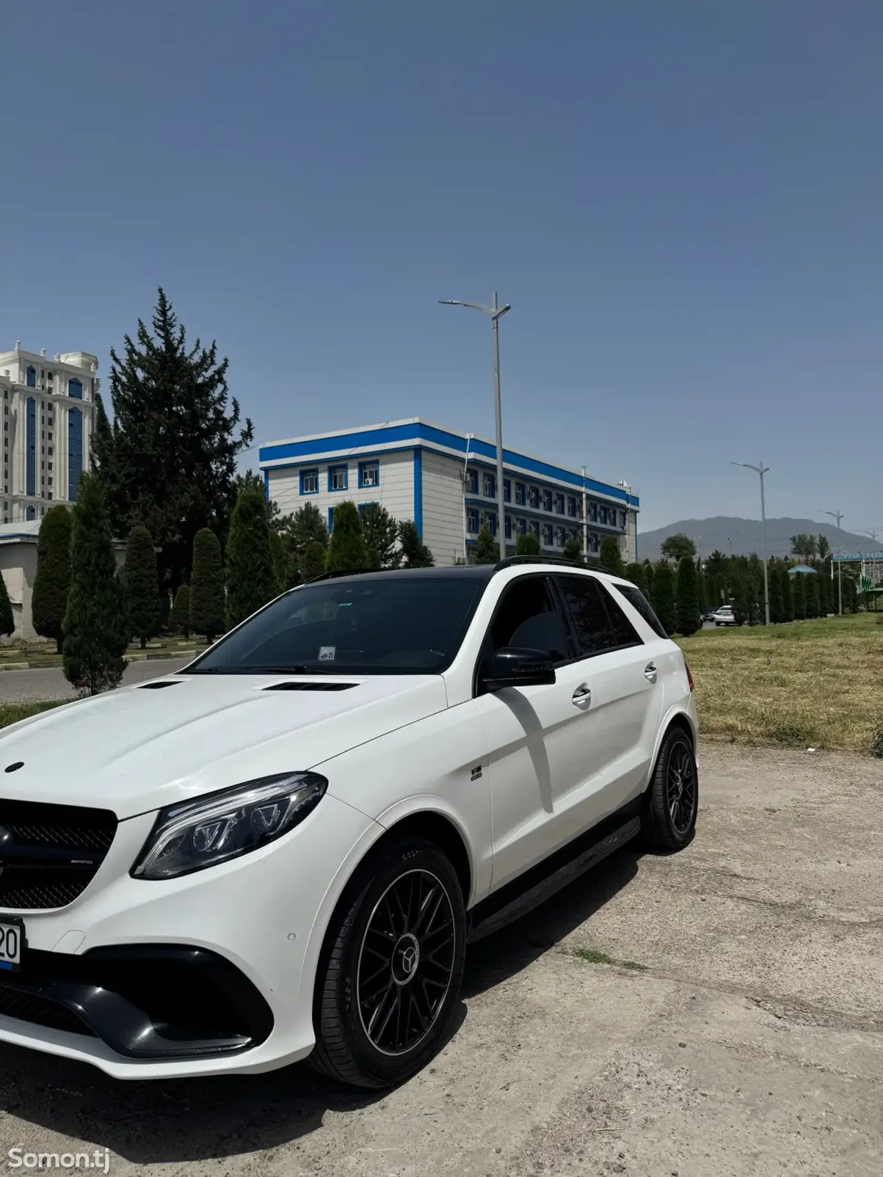 Mercedes-Benz GLE class 2017 · 3.5 AT