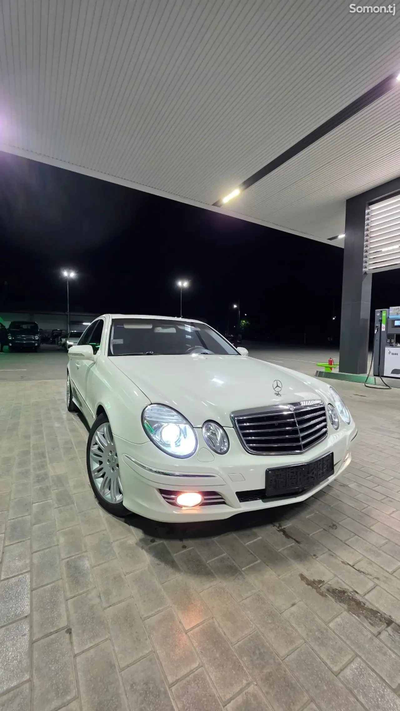 Mercedes-Benz E class 2007 · 3.5 AT