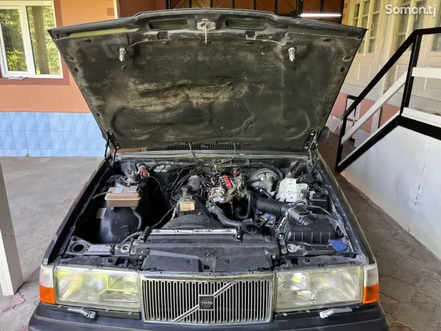 Volvo 940 1993 · 2.3 MT