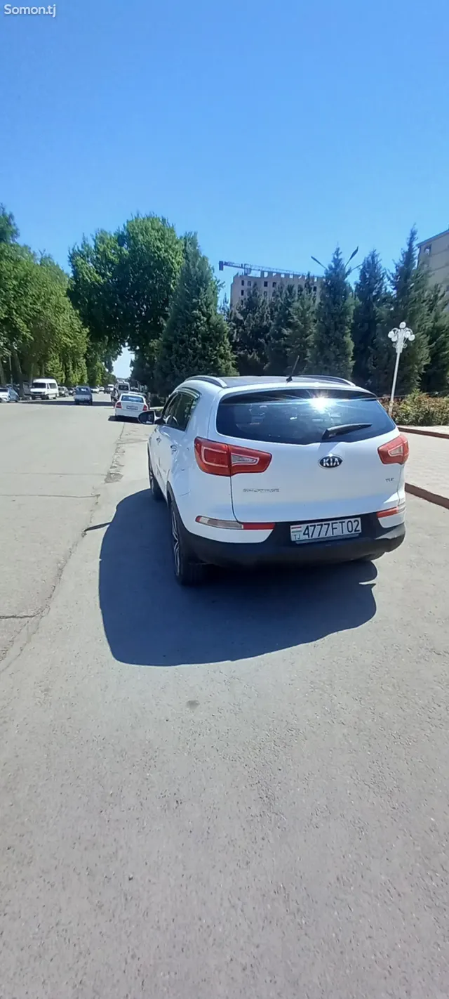Kia Sportage 2012 · 2.0 AT