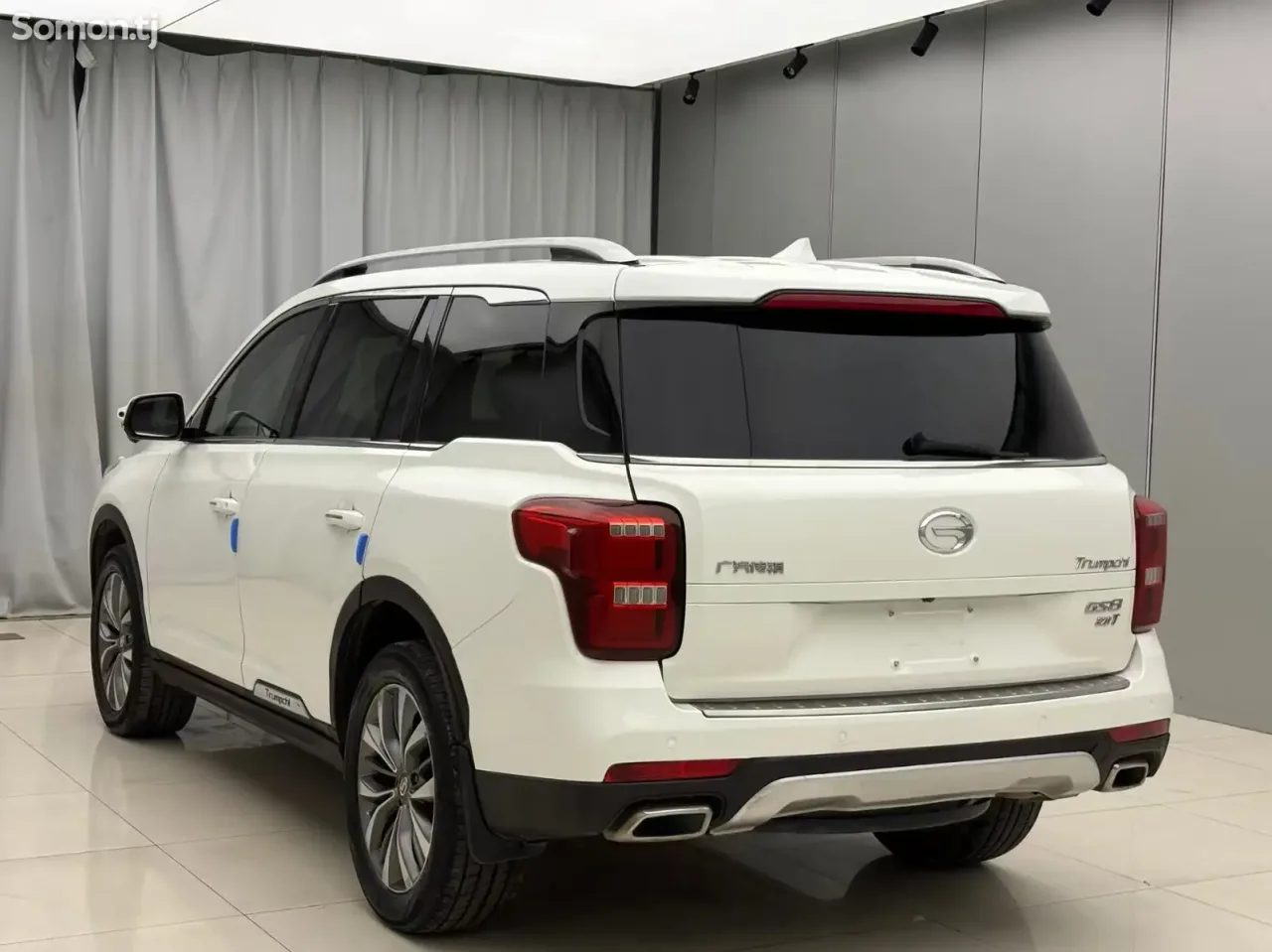 GAC Trumpchi GS8 2018 · 2.0 AT