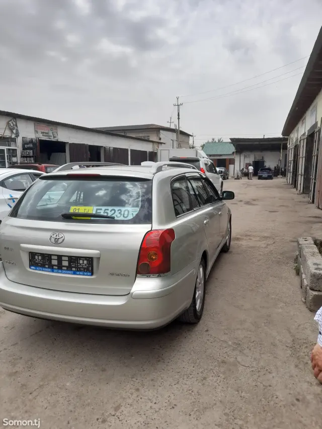 Toyota Avensis 2007 · 1.8 MT