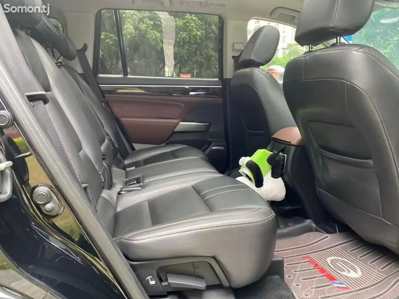 GAC Trumpchi GS8 2018 · 2.0 AT