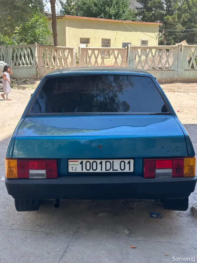 Lada (ВАЗ) 21099 2000 · 1.5 MT