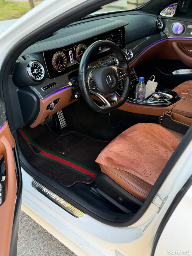 Mercedes-Benz E class 2019 · 3.0 AT