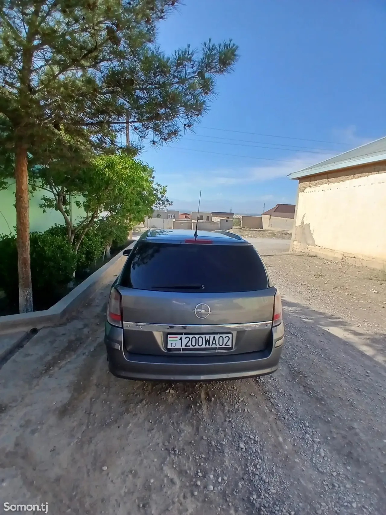 Opel Astra H 2007 · 1.6 MT