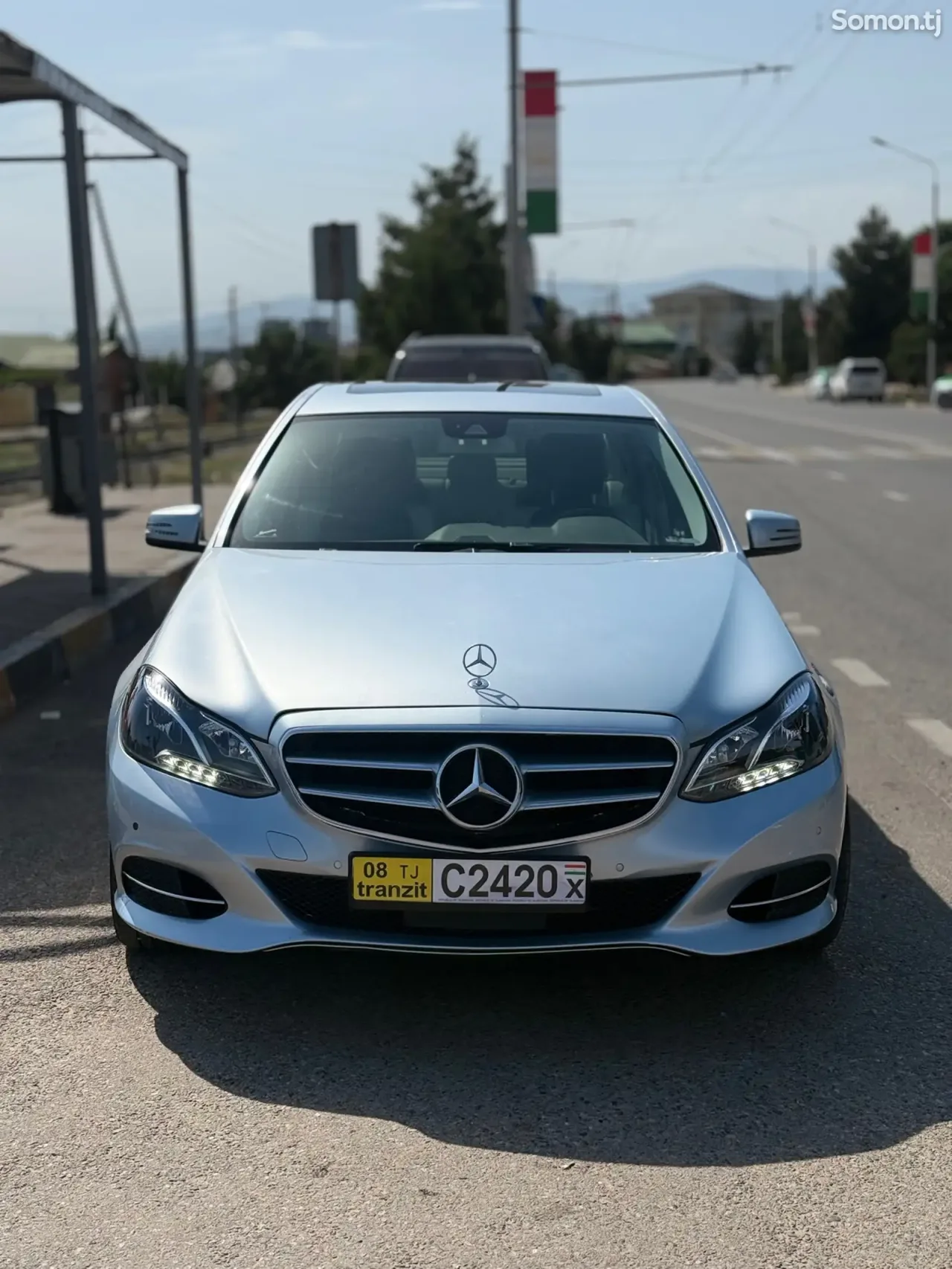 Mercedes-Benz E class 2015 · 3.5 AT