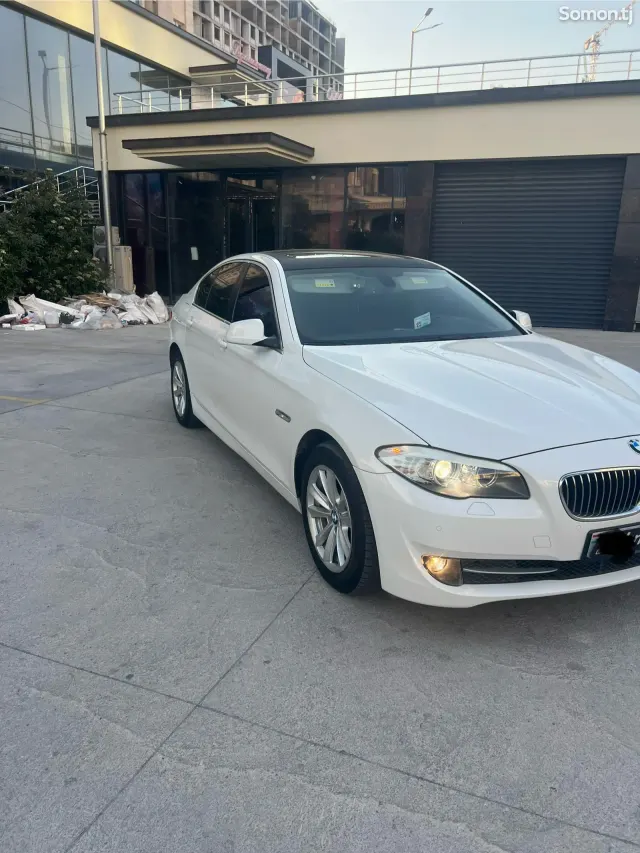 BMW 5 series 2013 · 2.0 AT