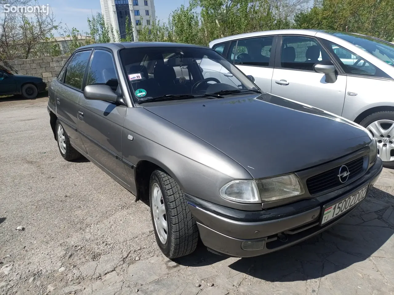 Opel Astra F 1992 · 1.4 MT