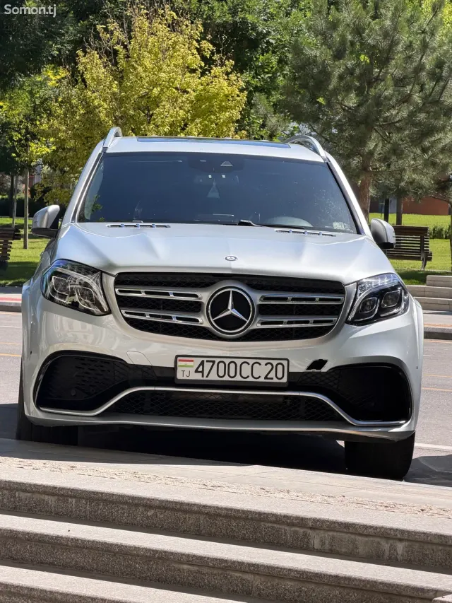 Mercedes-Benz GLS 2018 · 3.0 AT